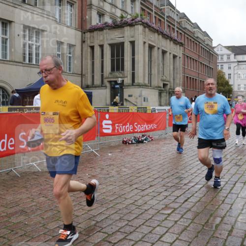 13.09.2026 - Kiel Lauf Yannick Fuchs http://msf.ph/oto/10426980 13.09.2026 11:05:39 Ziel 1491, 2365, 3352, 4979, 5888, 5909, 5954, 6162, 7899, 8334, 9480, 9589, 9747, 10599, 11618, 12012, 12233, 1186, 1476, 1491, 2070, 2308, 3122, 3159, 3284, 3421, 4262, 5002, 6447, 7386, 7716, 7860, 8124, 8334, 8949, 9605, 10003, 10133, 11094, 11160, 11341, 2959, 3475, 4058, 4148, 4153, 4392, 4764, 5187, 5526, 5756, 5925, 6307, 6668, 6823, 8323, 8498, 8879, 9016, 9279, 9757, 10386, 10557, 11049, 11218, 12133, 12356, 12649, 2093, 8149 meine-sportfotos.de