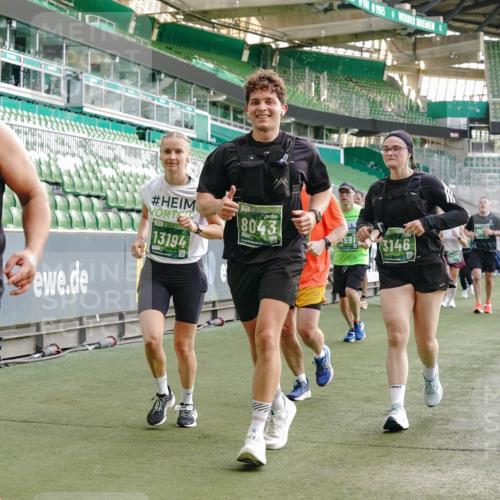 13.09.2026 - 21. swb-Marathon Bremen Michael Burmester http://msf.ph/oto/10427002 13.09.2026 13:25:29 Laufen im Stadion 202, 213, 294, 505, 530, 543, 548, 645, 723, 739, 752, 815, 818, 966, 1283, 1410, 1443, 1459, 1463, 1471, 1487, 1491, 1504, 1515, 1530, 1561, 1618, 1744, 1828, 1830, 1944, 1953, 2058, 2059, 2095, 2211, 2252, 2267, 2271, 2298, 2308, 2312, 2323, 2354, 2382, 2384, 2483, 2497, 2506, 2508, 2554, 2558, 2571, 2591, 2644, 2656, 2675, 2752, 2762, 2776, 2833, 2878, 2896, 2970, 2981, 3005, 3047, 3062, 3097, 3142, 3172, 3211, 3259, 3298, 3306, 3312, 3329, 3359, 3381, 3390, 3433 meine-sportfotos.de