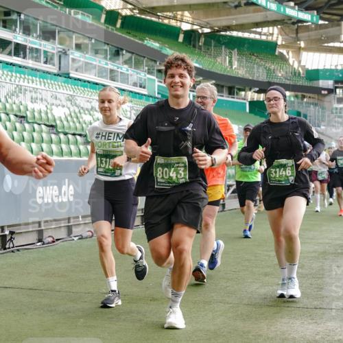 13.09.2026 - 21. swb-Marathon Bremen Michael Burmester http://msf.ph/oto/10427015 13.09.2026 13:25:29 Laufen im Stadion 202, 213, 294, 505, 530, 543, 548, 645, 723, 739, 752, 815, 818, 966, 1283, 1410, 1443, 1459, 1463, 1471, 1487, 1491, 1504, 1515, 1530, 1561, 1618, 1744, 1828, 1830, 1944, 1953, 2058, 2059, 2095, 2211, 2252, 2267, 2271, 2298, 2308, 2312, 2323, 2354, 2382, 2384, 2483, 2497, 2506, 2508, 2554, 2558, 2571, 2591, 2644, 2656, 2675, 2752, 2762, 2776, 2833, 2878, 2896, 2970, 2981, 3005, 3047, 3062, 3097, 3142, 3172, 3211, 3259, 3298, 3306, 3312, 3329, 3359, 3381, 3390, 3433 meine-sportfotos.de