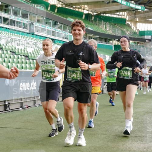 13.09.2026 - 21. swb-Marathon Bremen Michael Burmester http://msf.ph/oto/10427020 13.09.2026 13:25:29 Laufen im Stadion 202, 213, 294, 505, 530, 543, 548, 645, 723, 739, 752, 815, 818, 966, 1283, 1410, 1443, 1459, 1463, 1471, 1487, 1491, 1504, 1515, 1530, 1561, 1618, 1744, 1828, 1830, 1944, 1953, 2058, 2059, 2095, 2211, 2252, 2267, 2271, 2298, 2308, 2312, 2323, 2354, 2382, 2384, 2483, 2497, 2506, 2508, 2554, 2558, 2571, 2591, 2644, 2656, 2675, 2752, 2762, 2776, 2833, 2878, 2896, 2970, 2981, 3005, 3047, 3062, 3097, 3142, 3172, 3211, 3259, 3298, 3306, 3312, 3329, 3359, 3381, 3390, 3433 meine-sportfotos.de
