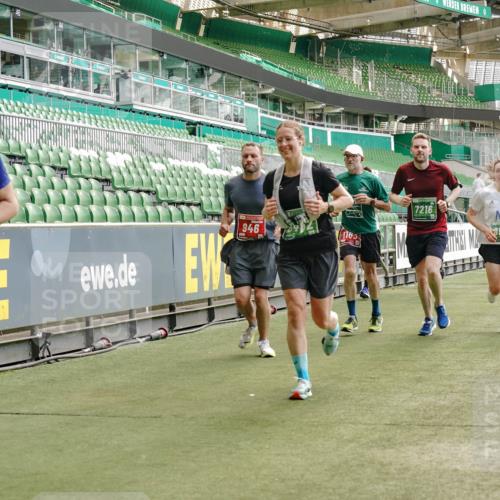 13.09.2026 - 21. swb-Marathon Bremen Michael Burmester http://msf.ph/oto/10427023 13.09.2026 13:02:22 Laufen im Stadion 150, 282, 318, 440, 531, 722, 930, 936, 946, 1006, 1014, 1067, 1163, 1250, 1436, 1448, 1460, 1582, 1611, 1896, 2033, 2047, 2062, 2276, 2292, 2345, 2364, 2370, 2378, 2421, 2491, 2513, 2561, 2627, 2638, 2666, 2668, 2779, 2900, 2987, 3013, 3044, 3114, 3163, 3164, 3187, 3248, 3258, 3294, 3334, 3372, 3374, 3375, 3392, 3460, 3496, 3526, 3527, 3576, 3585, 3603, 3667, 3721, 3806, 3852, 3893, 3938, 3970, 3983, 4000, 4077, 4133, 4506, 4558 meine-sportfotos.de