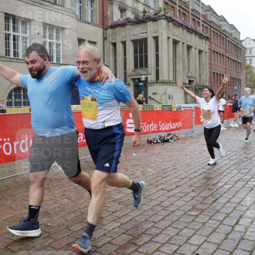 13.09.2026 - Kiel Lauf Yannick Fuchs http://msf.ph/oto/10427062 13.09.2026 11:05:49 Ziel 2959, 4058, 4148, 4153, 4764, 5526, 5925, 6668, 8323, 8498, 8879, 9279, 10386, 10557, 11049, 12012, 12233, 12649, 1476, 1491, 2070, 2365, 3122, 3159, 3284, 3352, 3421, 4979, 5888, 5909, 5954, 6162, 6447, 7386, 7716, 7860, 7899, 8124, 8334, 8949, 9480, 9589, 9747, 10133, 10599, 11094, 11160, 11341, 11618, 799, 1111, 1359, 2781, 2782, 3475, 3618, 4392, 4980, 5187, 5229, 5756, 6307, 6823, 7045, 7452, 7942, 8295, 8452, 9016, 9757, 10830, 11218, 11372, 12133, 12356 meine-sportfotos.de