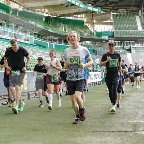 13.09.2026 - 21. swb-Marathon Bremen Michael Burmester http://msf.ph/oto/10427157 13.09.2026 13:25:34 Laufen im Stadion 202, 213, 294, 505, 530, 543, 548, 645, 723, 739, 752, 815, 818, 966, 1283, 1410, 1443, 1459, 1463, 1471, 1473, 1487, 1491, 1504, 1515, 1530, 1561, 1618, 1744, 1828, 1830, 1953, 2058, 2059, 2095, 2211, 2267, 2271, 2298, 2308, 2312, 2323, 2354, 2382, 2384, 2483, 2497, 2506, 2508, 2554, 2558, 2571, 2591, 2592, 2644, 2656, 2675, 2752, 2762, 2776, 2833, 2878, 2896, 2970, 2981, 3005, 3047, 3062, 3097, 3142, 3172, 3211, 3259, 3298, 3306, 3329, 3359, 3381, 3390, 3433 meine-sportfotos.de