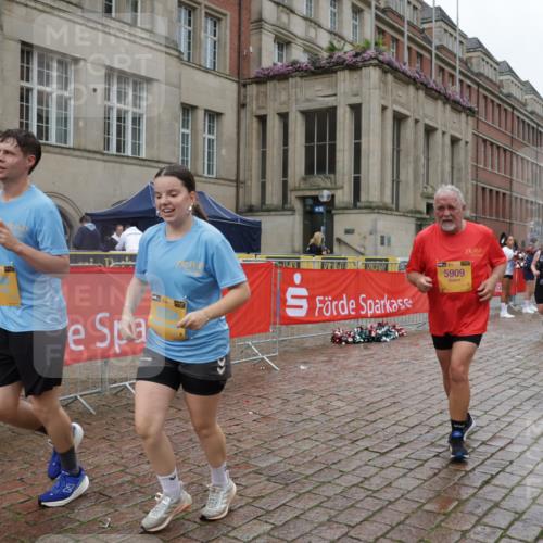 13.09.2026 - Kiel Lauf Yannick Fuchs http://msf.ph/oto/10427175 13.09.2026 11:06:03 Ziel 799, 1111, 1359, 2781, 2782, 3475, 3618, 4392, 4980, 5187, 5229, 5756, 6307, 6823, 7045, 7452, 7942, 8295, 8452, 9016, 9757, 10830, 11218, 11372, 12048, 12133, 12356, 12646, 12647, 1491, 2365, 2959, 3352, 3421, 4058, 4148, 4153, 4764, 4979, 5526, 5888, 5909, 5925, 5954, 6162, 6668, 7899, 8323, 8334, 8498, 8879, 9279, 9480, 9589, 9747, 10386, 10557, 10599, 11049, 11618, 12012, 12233, 12649, 458, 560, 631, 710, 824, 2179, 3201, 3966, 4095, 4614, 8163, 8400, 9781 meine-sportfotos.de