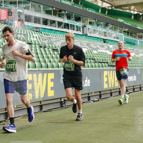 13.09.2026 - 21. swb-Marathon Bremen Michael Burmester http://msf.ph/oto/10427264 13.09.2026 13:02:27 Laufen im Stadion 150, 282, 318, 440, 531, 722, 930, 936, 946, 1006, 1014, 1067, 1163, 1250, 1436, 1448, 1460, 1582, 1611, 1896, 2033, 2047, 2062, 2276, 2292, 2345, 2364, 2370, 2378, 2421, 2491, 2513, 2561, 2627, 2638, 2666, 2668, 2779, 2900, 2987, 3013, 3044, 3114, 3135, 3163, 3164, 3187, 3248, 3258, 3294, 3334, 3372, 3374, 3375, 3392, 3460, 3496, 3526, 3527, 3576, 3585, 3603, 3667, 3721, 3806, 3852, 3893, 3938, 3970, 3983, 4000, 4077, 4133, 4506, 4558 meine-sportfotos.de