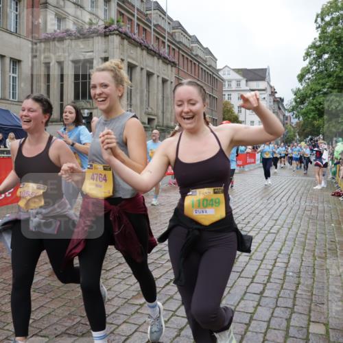 13.09.2026 - Kiel Lauf Yannick Fuchs http://msf.ph/oto/10427345 13.09.2026 11:06:20 Ziel 458, 560, 631, 710, 824, 2179, 3201, 3966, 4095, 4614, 5141, 5403, 5435, 6124, 6125, 6754, 8163, 8299, 8400, 8429, 9781, 10143, 10329, 10497, 10537, 10545, 10841, 11028, 11029, 12195, 12686, 799, 1111, 1359, 2781, 2782, 2959, 3475, 3618, 4058, 4148, 4153, 4392, 4764, 4980, 5187, 5229, 5526, 5756, 5925, 6307, 6668, 6823, 7045, 7452, 7942, 8295, 8323, 8452, 8498, 8879, 9016, 9279, 9757, 10386, 10557, 10830, 11049, 11218, 11372, 12048, 12133, 12356, 12646, 12647, 12649, 219 meine-sportfotos.de