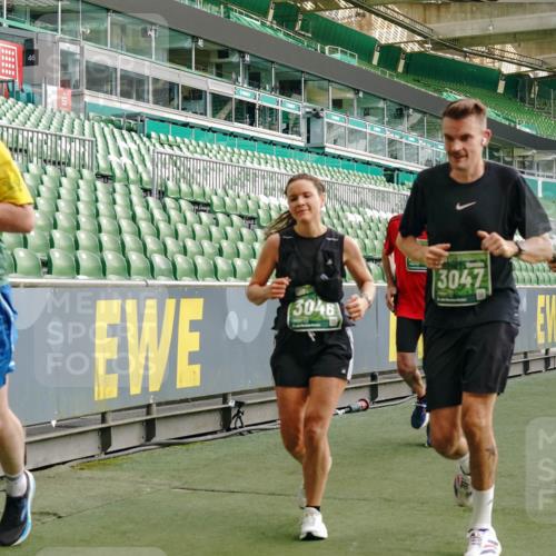 13.09.2026 - 21. swb-Marathon Bremen Michael Burmester http://msf.ph/oto/10427368 13.09.2026 13:25:42 Laufen im Stadion 202, 213, 294, 505, 530, 543, 548, 645, 723, 815, 818, 966, 1283, 1410, 1443, 1459, 1463, 1473, 1487, 1491, 1504, 1515, 1530, 1561, 1618, 1744, 1828, 1830, 1953, 2058, 2059, 2095, 2211, 2267, 2271, 2298, 2308, 2312, 2323, 2354, 2382, 2384, 2483, 2497, 2506, 2508, 2554, 2558, 2576, 2591, 2592, 2644, 2656, 2675, 2752, 2762, 2817, 2833, 2878, 2896, 2970, 2981, 3005, 3047, 3062, 3097, 3142, 3172, 3211, 3259, 3298, 3306, 3329, 3359, 3381, 3390, 3433, 3629 meine-sportfotos.de