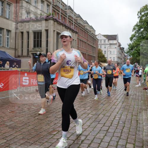 13.09.2026 - Kiel Lauf Yannick Fuchs http://msf.ph/oto/10427426 13.09.2026 11:06:31 Ziel 219, 560, 805, 2179, 3712, 4421, 4614, 5141, 5403, 5435, 6124, 7008, 8299, 9022, 9182, 9830, 10497, 10545, 11900, 12188, 12195, 458, 631, 710, 799, 824, 1111, 1359, 2179, 2781, 2782, 3201, 3618, 3966, 4095, 4392, 4980, 5187, 5229, 5403, 5435, 6125, 6307, 6754, 7045, 7452, 7942, 8163, 8295, 8400, 8429, 8452, 9757, 9781, 10143, 10329, 10537, 10830, 10841, 11028, 11029, 11218, 11372, 12048, 12133, 12356, 12646, 12647, 12686, 3213, 6931, 7145, 8029, 8822 meine-sportfotos.de