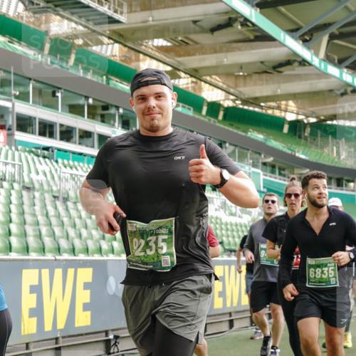 13.09.2026 - 21. swb-Marathon Bremen Michael Burmester http://msf.ph/oto/10427484 13.09.2026 13:25:46 Laufen im Stadion 202, 213, 294, 505, 530, 543, 645, 723, 815, 818, 966, 1077, 1283, 1410, 1443, 1459, 1463, 1473, 1487, 1491, 1504, 1515, 1530, 1561, 1618, 1744, 1828, 1830, 1953, 2058, 2059, 2095, 2211, 2267, 2271, 2298, 2308, 2312, 2323, 2354, 2382, 2384, 2497, 2506, 2508, 2554, 2558, 2576, 2591, 2592, 2644, 2656, 2675, 2752, 2762, 2817, 2833, 2878, 2896, 2965, 2970, 2981, 3005, 3047, 3062, 3097, 3142, 3172, 3211, 3259, 3298, 3306, 3329, 3359, 3381, 3390, 3433, 3629 meine-sportfotos.de