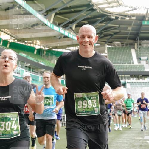 13.09.2026 - 21. swb-Marathon Bremen Michael Burmester http://msf.ph/oto/10427534 13.09.2026 13:25:47 Laufen im Stadion 202, 213, 294, 505, 530, 543, 645, 723, 815, 818, 966, 1077, 1283, 1410, 1443, 1459, 1463, 1473, 1487, 1491, 1504, 1515, 1530, 1561, 1618, 1744, 1828, 1830, 1953, 2058, 2059, 2095, 2211, 2267, 2271, 2298, 2308, 2312, 2323, 2354, 2382, 2384, 2497, 2506, 2508, 2554, 2558, 2576, 2591, 2592, 2644, 2656, 2675, 2752, 2762, 2817, 2833, 2878, 2896, 2965, 2970, 2981, 3005, 3047, 3062, 3097, 3142, 3172, 3211, 3259, 3298, 3306, 3329, 3359, 3381, 3390, 3433, 3629 meine-sportfotos.de