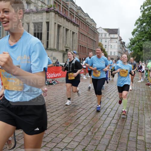 13.09.2026 - Kiel Lauf Yannick Fuchs http://msf.ph/oto/10427605 13.09.2026 11:06:52 Ziel 2041, 3213, 4683, 4945, 6931, 7145, 7329, 8029, 8822, 8911, 9218, 9467, 9729, 219, 458, 560, 631, 710, 805, 2179, 3201, 3712, 3966, 4095, 4312, 4421, 4614, 5141, 5403, 5435, 5565, 6124, 6125, 6754, 7008, 7664, 8299, 8429, 8704, 9022, 9182, 9830, 10329, 10497, 10537, 10545, 10841, 11559, 11900, 12188, 12195, 102, 1294, 1894, 3004, 3401, 5527, 6265, 6541, 6734, 7741, 10591, 10977, 11481, 458, 631, 710, 824, 3201, 3966, 4095, 6125, 6754, 8163, 8400, 8429, 9781 meine-sportfotos.de