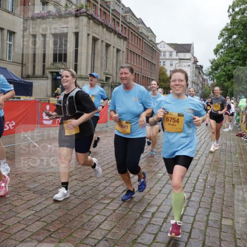 13.09.2026 - Kiel Lauf Yannick Fuchs http://msf.ph/oto/10427616 13.09.2026 11:06:53 Ziel 1894, 2041, 3213, 4683, 4945, 6931, 7145, 7329, 8029, 8822, 8911, 9218, 9467, 9729, 219, 458, 560, 631, 710, 805, 2179, 3201, 3712, 4095, 4312, 4421, 4614, 5141, 5403, 5435, 5565, 6124, 6125, 6754, 7008, 7664, 8299, 8429, 8704, 9022, 9182, 9830, 10497, 10537, 10545, 10841, 11559, 11900, 12188, 12195, 102, 583, 1294, 2305, 3004, 3401, 5527, 6265, 6541, 6734, 7741, 10591, 10977, 11481, 458, 631, 710, 824, 2179, 3201, 3966, 4095, 5403, 5435, 6125, 6754, 8163, 8400, 8429, 9781 meine-sportfotos.de