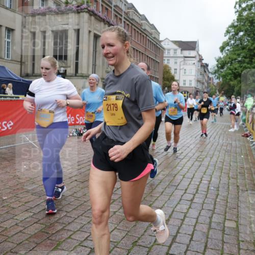 13.09.2026 - Kiel Lauf Yannick Fuchs http://msf.ph/oto/10427646 13.09.2026 11:06:55 Ziel 1894, 2041, 3213, 4683, 4945, 6541, 6931, 7145, 7329, 8029, 8822, 8911, 9218, 9467, 9729, 219, 458, 560, 710, 805, 2179, 3712, 4312, 4421, 4614, 5141, 5403, 5435, 5565, 6124, 7008, 7664, 8299, 8704, 9022, 9182, 9830, 10497, 10545, 11559, 11900, 12188, 12195, 102, 583, 1294, 2305, 3004, 3401, 5527, 6265, 6734, 7741, 10591, 10762, 10977, 11481, 12412, 458, 560, 631, 710, 824, 2179, 3201, 3966, 4095, 4614, 5403, 5435, 6124, 6125, 6754, 8163, 8299, 8400, 8429, 9781, 10497 meine-sportfotos.de