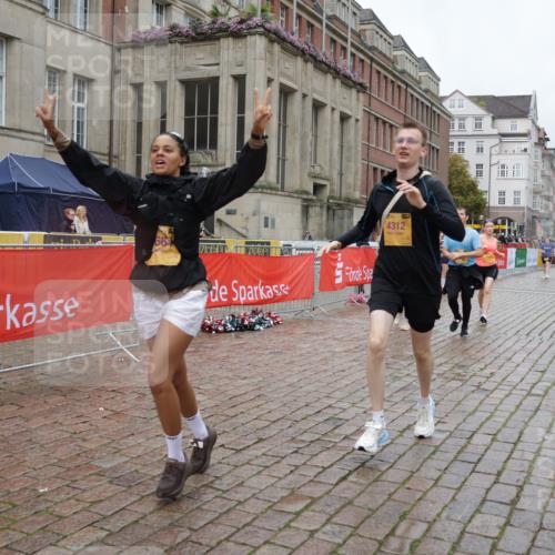 13.09.2026 - Kiel Lauf Yannick Fuchs http://msf.ph/oto/10427790 13.09.2026 11:07:11 Ziel 102, 583, 1294, 2305, 3004, 3401, 5527, 6265, 6734, 7741, 10591, 10762, 10977, 11481, 12412, 1894, 2041, 3213, 4312, 4421, 4683, 4945, 5565, 6541, 6931, 7008, 7145, 7329, 7664, 8029, 8704, 8822, 8911, 9218, 9467, 9729, 10591, 11559, 733, 885, 1344, 1587, 4214, 5123, 5561, 5901, 6380, 6726, 9125, 10924, 11443, 12184, 219, 805, 3712, 4312, 4421, 7008, 7664, 9022, 9830, 12188 meine-sportfotos.de