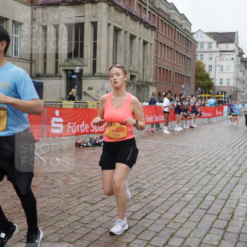 13.09.2026 - Kiel Lauf Yannick Fuchs http://msf.ph/oto/10427823 13.09.2026 11:07:14 Ziel 102, 583, 1294, 2305, 3004, 5527, 5561, 5901, 6265, 6726, 6734, 9125, 10762, 10977, 11481, 12412, 1294, 1894, 2041, 3213, 3401, 4683, 4945, 5527, 5565, 6541, 6931, 7145, 7329, 7741, 8029, 8704, 8822, 8911, 9218, 9467, 9729, 10591, 11559, 733, 885, 1344, 1587, 1601, 2905, 4214, 5123, 5138, 5542, 6380, 7625, 9064, 10924, 11443, 12184, 3712, 4312, 4421, 5565, 7008, 7664, 8704, 9022, 9830, 11559, 12188 meine-sportfotos.de