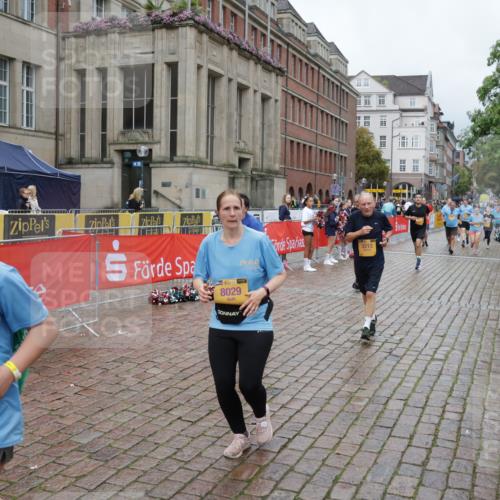 13.09.2026 - Kiel Lauf Yannick Fuchs http://msf.ph/oto/10427846 13.09.2026 11:07:21 Ziel 102, 583, 733, 885, 1344, 1587, 2305, 4214, 5123, 5561, 5901, 6265, 6726, 9125, 10762, 10924, 11443, 12184, 12412, 102, 1294, 1894, 2041, 3004, 3213, 3401, 4683, 4945, 5527, 6265, 6541, 6734, 6931, 7145, 7329, 7741, 8029, 8822, 8911, 9218, 9467, 9729, 10591, 10977, 11481, 356, 660, 1601, 1637, 2905, 2940, 4983, 5095, 5138, 5139, 5542, 5554, 5638, 6380, 6690, 7625, 9064, 9604, 10873, 11015, 12267, 12706, 3213, 5565, 7145, 8029, 8704, 8822, 11559 meine-sportfotos.de