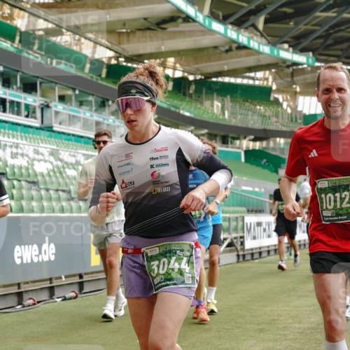 13.09.2026 - 21. swb-Marathon Bremen Michael Burmester http://msf.ph/oto/10427915 13.09.2026 13:02:44 Laufen im Stadion 150, 282, 531, 596, 722, 762, 930, 936, 940, 946, 1006, 1014, 1067, 1163, 1250, 1436, 1458, 1460, 1582, 1611, 1896, 2033, 2047, 2062, 2276, 2292, 2345, 2364, 2378, 2421, 2434, 2513, 2625, 2638, 2666, 2668, 2779, 2900, 2934, 2987, 3013, 3044, 3114, 3135, 3163, 3164, 3187, 3248, 3258, 3294, 3334, 3360, 3374, 3392, 3460, 3496, 3510, 3527, 3576, 3585, 3597, 3603, 3667, 3721, 3806, 3846, 3852, 3859, 3893, 3938, 3970, 3983, 4000, 4077, 4133, 4506, 4558 meine-sportfotos.de