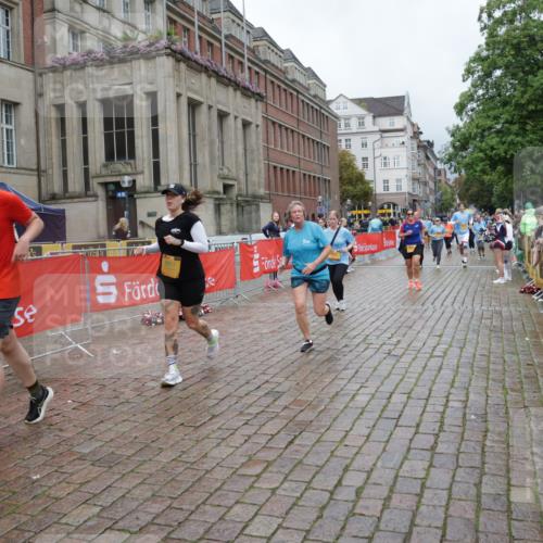 13.09.2026 - Kiel Lauf Yannick Fuchs http://msf.ph/oto/10427945 13.09.2026 11:07:31 Ziel 660, 733, 885, 1344, 1587, 1601, 1637, 2905, 4214, 5123, 5138, 5139, 5542, 5554, 5638, 6380, 6690, 7625, 9064, 9604, 11443, 12184, 12706, 102, 583, 1294, 1894, 2305, 3004, 3401, 4945, 5527, 5561, 5901, 6265, 6541, 6726, 6734, 7741, 8911, 9125, 10591, 10762, 10924, 10977, 11443, 11481, 12412, 94, 311, 356, 656, 1136, 2940, 3986, 4983, 5095, 6086, 6404, 6727, 7035, 9952, 10244, 10873, 11015, 11407, 12013, 12267, 12730, 1894, 2041, 4683, 4945, 6931 meine-sportfotos.de
