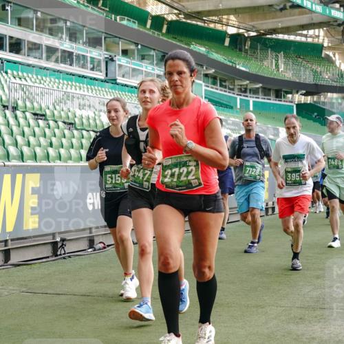 13.09.2026 - 21. swb-Marathon Bremen Michael Burmester http://msf.ph/oto/10428009 13.09.2026 13:26:05 Laufen im Stadion 202, 213, 294, 390, 505, 530, 543, 645, 815, 818, 833, 966, 1077, 1283, 1410, 1443, 1459, 1473, 1487, 1491, 1504, 1515, 1530, 1561, 1618, 1744, 1828, 1830, 1953, 2058, 2059, 2267, 2271, 2273, 2298, 2308, 2309, 2354, 2382, 2384, 2428, 2506, 2508, 2542, 2554, 2558, 2576, 2582, 2591, 2592, 2644, 2656, 2675, 2752, 2762, 2817, 2833, 2878, 2896, 2965, 2970, 2981, 3005, 3047, 3062, 3084, 3097, 3142, 3172, 3211, 3259, 3306, 3329, 3359, 3390, 3433, 3629 meine-sportfotos.de