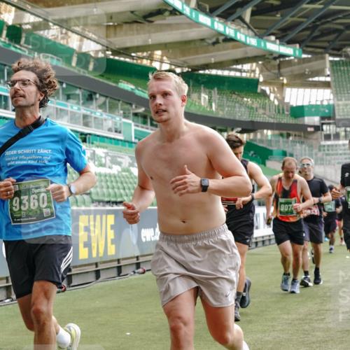 13.09.2026 - 21. swb-Marathon Bremen Michael Burmester http://msf.ph/oto/10428041 13.09.2026 13:02:47 Laufen im Stadion 150, 282, 488, 531, 596, 722, 762, 930, 936, 940, 946, 1006, 1014, 1067, 1163, 1250, 1436, 1458, 1460, 1611, 1771, 1896, 2033, 2047, 2062, 2276, 2292, 2345, 2364, 2378, 2421, 2434, 2513, 2625, 2638, 2666, 2668, 2779, 2900, 2934, 2977, 2987, 3013, 3044, 3114, 3135, 3163, 3164, 3187, 3248, 3258, 3294, 3334, 3360, 3374, 3392, 3402, 3460, 3496, 3510, 3527, 3576, 3585, 3597, 3603, 3618, 3667, 3721, 3806, 3846, 3852, 3859, 3893, 3938, 3970, 3983, 4000, 4077, 4133, 4506, 4558 meine-sportfotos.de
