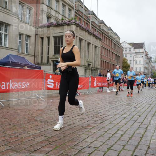 13.09.2026 - Kiel Lauf Yannick Fuchs http://msf.ph/oto/10428117 13.09.2026 11:07:56 Ziel 94, 311, 656, 755, 1951, 2136, 3397, 3828, 3986, 4297, 6404, 7123, 9952, 11407, 12013, 12379, 12730, 356, 656, 660, 733, 885, 1136, 1344, 1587, 1601, 1637, 2905, 2940, 3986, 4214, 4983, 5095, 5123, 5138, 5139, 5542, 5554, 5638, 6086, 6380, 6690, 6727, 7035, 7625, 9064, 9604, 10244, 10873, 11015, 11443, 12184, 12267, 12706, 121, 2120, 4949, 5833, 6401, 7254, 8019, 10525, 10702, 733, 5561, 5901, 6726, 9125, 10762, 10924, 11443, 12412 meine-sportfotos.de