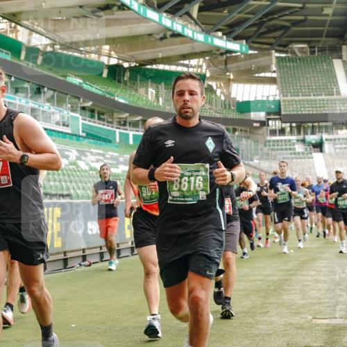 13.09.2026 - 21. swb-Marathon Bremen Michael Burmester http://msf.ph/oto/10428141 13.09.2026 13:02:48 Laufen im Stadion 150, 488, 531, 596, 722, 762, 930, 936, 940, 946, 1006, 1014, 1067, 1163, 1250, 1436, 1458, 1460, 1611, 1771, 1896, 2033, 2047, 2062, 2276, 2292, 2345, 2364, 2378, 2421, 2434, 2513, 2625, 2638, 2666, 2668, 2779, 2900, 2934, 2977, 2987, 3013, 3044, 3114, 3135, 3163, 3164, 3187, 3248, 3258, 3294, 3334, 3360, 3374, 3392, 3402, 3460, 3496, 3510, 3527, 3576, 3585, 3597, 3603, 3618, 3667, 3721, 3806, 3846, 3852, 3859, 3893, 3938, 3970, 3983, 4000, 4077, 4133, 4506, 4558 meine-sportfotos.de