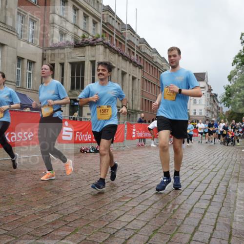 13.09.2026 - Kiel Lauf Yannick Fuchs http://msf.ph/oto/10428152 13.09.2026 11:08:00 Ziel 94, 121, 755, 1951, 2136, 3397, 3828, 4297, 4949, 5833, 6404, 7123, 9952, 10702, 12379, 94, 311, 356, 656, 660, 885, 1136, 1344, 1587, 1601, 1637, 2905, 2940, 3986, 4214, 4983, 5095, 5123, 5138, 5139, 5542, 5554, 5638, 6086, 6380, 6690, 6727, 7035, 7625, 9064, 9604, 10244, 10873, 11015, 11407, 12013, 12184, 12267, 12706, 12730, 2120, 5856, 6401, 7108, 7254, 8019, 10525, 733, 885, 1344, 1587, 4214, 5123, 5561, 5901, 10924, 11443, 12184 meine-sportfotos.de