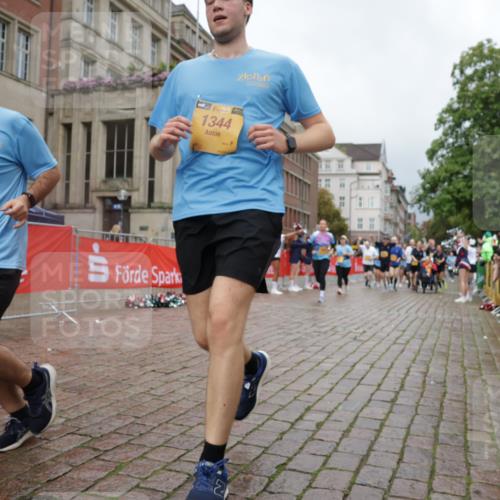 13.09.2026 - Kiel Lauf Yannick Fuchs http://msf.ph/oto/10428161 13.09.2026 11:08:01 Ziel 121, 755, 1951, 2120, 2136, 3397, 3828, 4297, 4949, 5833, 6404, 7123, 9952, 10702, 12379, 94, 311, 356, 656, 660, 885, 1136, 1344, 1587, 1601, 1637, 2905, 2940, 3986, 4983, 5095, 5138, 5139, 5542, 5554, 5638, 6086, 6380, 6404, 6690, 6727, 7035, 7625, 9064, 9604, 9952, 10244, 10873, 11015, 11407, 12013, 12184, 12267, 12706, 12730, 5856, 6061, 6185, 6401, 7108, 7254, 8019, 10525, 733, 885, 1344, 1587, 4214, 5123, 5901, 10924, 11443, 12184 meine-sportfotos.de