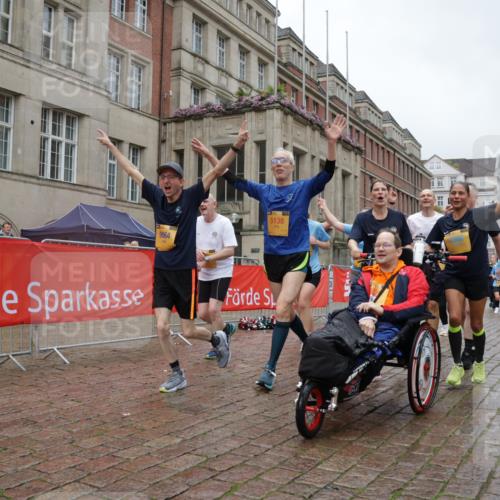 13.09.2026 - Kiel Lauf Yannick Fuchs http://msf.ph/oto/10428213 13.09.2026 11:08:08 Ziel 121, 755, 1951, 2120, 4949, 5833, 6401, 7123, 8019, 10702, 94, 311, 356, 656, 660, 1136, 1637, 1951, 2136, 2905, 2940, 3397, 3828, 3986, 4297, 4983, 5095, 5138, 5139, 5542, 5554, 5638, 6086, 6404, 6690, 6727, 7035, 7625, 9064, 9604, 9952, 10244, 10873, 11015, 11407, 12013, 12267, 12379, 12706, 12730, 1067, 2235, 3536, 3798, 5856, 6061, 6185, 6360, 7108, 7254, 10525, 660, 885, 1344, 1587, 1601, 1637, 2905, 5138, 5139, 5542, 5554, 5638, 6380, 6690, 7625, 9064, 9604, 12184 meine-sportfotos.de