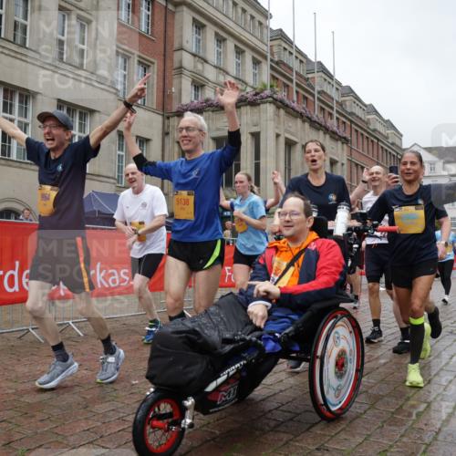 13.09.2026 - Kiel Lauf Yannick Fuchs http://msf.ph/oto/10428224 13.09.2026 11:08:08 Ziel 121, 755, 1951, 2120, 4949, 5833, 6401, 7123, 8019, 10702, 94, 311, 356, 656, 660, 1136, 1637, 1951, 2136, 2905, 2940, 3397, 3828, 3986, 4297, 4983, 5095, 5138, 5139, 5542, 5554, 5638, 6086, 6404, 6690, 6727, 7035, 7625, 9064, 9604, 9952, 10244, 10873, 11015, 11407, 12013, 12267, 12379, 12706, 12730, 1067, 2235, 3536, 3798, 5856, 6061, 6185, 6360, 7108, 7254, 10525, 660, 885, 1344, 1587, 1601, 1637, 2905, 5138, 5139, 5542, 5554, 5638, 6380, 6690, 7625, 9064, 9604, 12184 meine-sportfotos.de