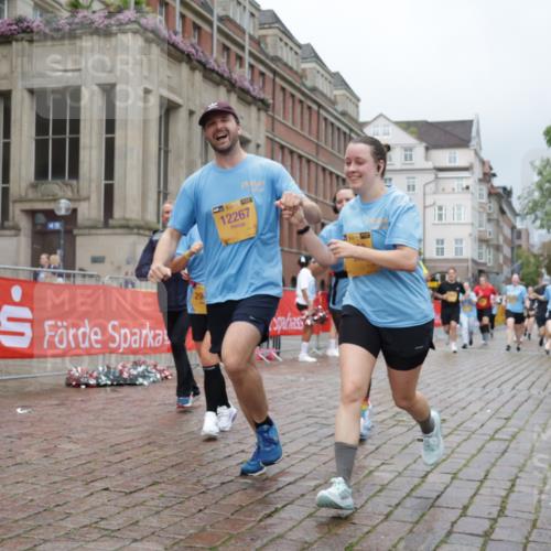 13.09.2026 - Kiel Lauf Yannick Fuchs http://msf.ph/oto/10428284 13.09.2026 11:08:12 Ziel 121, 2120, 4949, 5833, 6401, 7108, 7254, 8019, 10525, 10702, 94, 121, 311, 356, 656, 755, 1136, 1951, 2136, 2940, 3397, 3828, 3986, 4297, 4983, 5095, 6086, 6404, 6727, 7035, 7123, 9952, 10244, 10702, 10873, 11015, 11407, 12013, 12267, 12379, 12730, 1067, 2235, 3536, 3798, 5418, 5856, 6061, 6185, 6360, 6626, 7667, 356, 660, 1601, 1637, 2905, 2940, 4983, 5095, 5138, 5139, 5542, 5554, 5638, 6380, 6690, 7625, 9064, 9604, 10873, 11015, 12267 meine-sportfotos.de