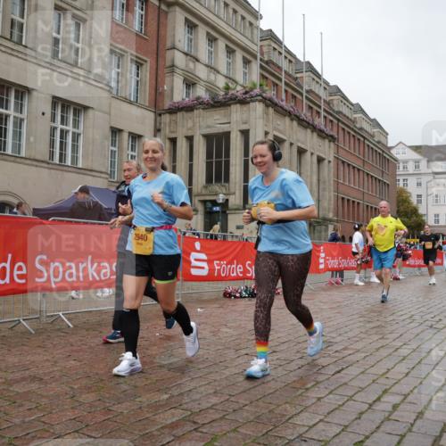 13.09.2026 - Kiel Lauf Yannick Fuchs http://msf.ph/oto/10428304 13.09.2026 11:08:13 Ziel 2120, 4949, 5833, 6401, 7108, 7254, 8019, 10525, 94, 121, 311, 656, 755, 1136, 1951, 2136, 2940, 3397, 3828, 3986, 4297, 4949, 4983, 5095, 5833, 6086, 6404, 6727, 7035, 7123, 9952, 10244, 10702, 10873, 11407, 12013, 12267, 12379, 12730, 834, 1067, 2235, 2575, 3536, 3798, 5418, 5856, 6061, 6185, 6360, 6626, 7667, 356, 660, 1601, 1637, 2905, 2940, 4983, 5095, 5138, 5139, 5542, 5554, 5638, 6690, 7625, 9064, 9604, 10873, 11015, 12267 meine-sportfotos.de