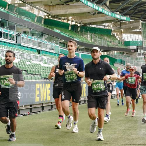13.09.2026 - 21. swb-Marathon Bremen Michael Burmester http://msf.ph/oto/10428321 13.09.2026 13:02:53 Laufen im Stadion 150, 488, 531, 596, 722, 725, 762, 930, 936, 940, 946, 1006, 1014, 1067, 1163, 1250, 1436, 1458, 1460, 1611, 1771, 1896, 2033, 2047, 2062, 2223, 2276, 2292, 2345, 2364, 2378, 2421, 2434, 2513, 2625, 2638, 2666, 2668, 2779, 2900, 2934, 2977, 2987, 3013, 3044, 3114, 3135, 3163, 3164, 3187, 3248, 3258, 3294, 3334, 3360, 3392, 3402, 3460, 3496, 3510, 3527, 3576, 3585, 3597, 3603, 3618, 3667, 3721, 3806, 3846, 3852, 3859, 3893, 3938, 3970, 3983, 4000, 4077, 4133, 4506, 4558 meine-sportfotos.de