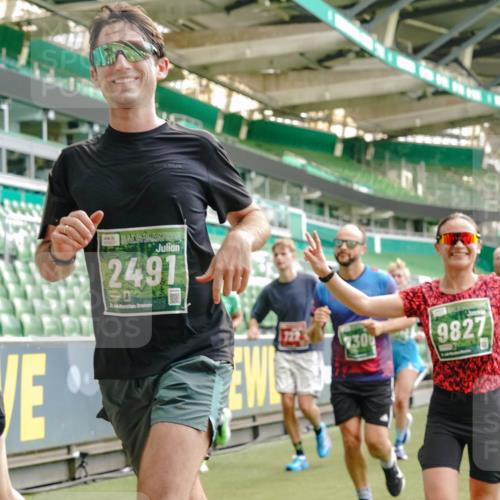 13.09.2026 - 21. swb-Marathon Bremen Michael Burmester http://msf.ph/oto/10428470 13.09.2026 13:02:56 Laufen im Stadion 150, 488, 531, 596, 722, 725, 762, 930, 936, 940, 946, 1006, 1014, 1067, 1163, 1250, 1436, 1458, 1460, 1611, 1771, 2033, 2047, 2062, 2223, 2276, 2292, 2345, 2364, 2378, 2421, 2434, 2513, 2625, 2638, 2666, 2668, 2779, 2900, 2934, 2977, 2987, 3013, 3044, 3114, 3135, 3163, 3164, 3187, 3248, 3258, 3294, 3334, 3360, 3392, 3402, 3460, 3496, 3510, 3527, 3576, 3585, 3597, 3603, 3618, 3667, 3721, 3806, 3846, 3852, 3859, 3893, 3938, 3970, 3983, 4000, 4077, 4133, 4506, 4558 meine-sportfotos.de