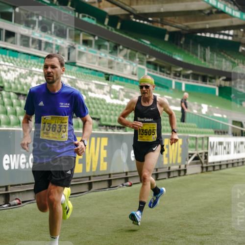 13.09.2026 - 21. swb-Marathon Bremen Michael Burmester http://msf.ph/oto/10428509 13.09.2026 10:19:42 Laufen im Stadion 10261, 10262, 10366, 10475, 10994, 11068, 11176, 11197, 11418, 11481, 11512, 11652, 12358, 12413, 13505, 13530, 13533, 13534, 13536, 13540, 13541, 13543, 13550, 13558, 13560, 13564, 13573, 13581, 13582, 13588, 13590, 13599, 13601, 13605, 13610, 13618, 13619, 13622, 13632, 13633, 13638, 13639, 10597, 12272, 13501, 13510, 13515, 13517, 13525, 13542, 13547, 13567, 13579, 13623, 13627, 13635 meine-sportfotos.de