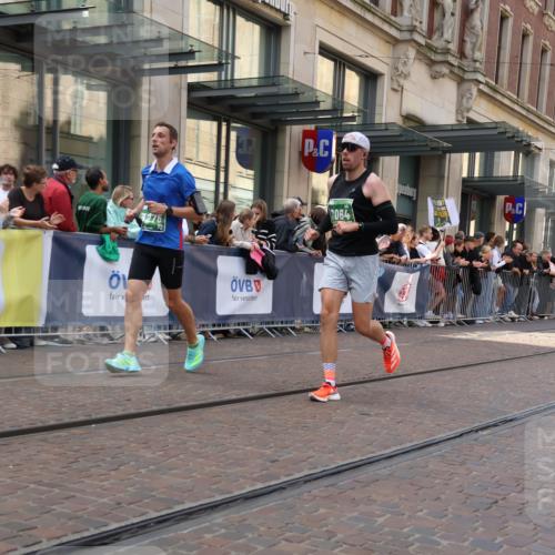 13.09.2026 - 21. swb-Marathon Bremen Strokosch-Dieckow http://msf.ph/oto/10428524 13.09.2026 13:08:24 Ziel 715, 3110, 3276, 3330, 4033, 4082, 4888, 5377, 5424, 5517, 6842, 6906, 7064, 7121, 8555, 9084, 9240, 9411, 9702, 9867, 9906, 339, 678, 1335, 1696, 2098, 2266, 2844, 3808, 4082, 4247, 5424, 5594, 8655, 9582 meine-sportfotos.de