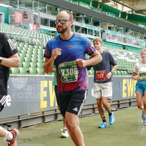 13.09.2026 - 21. swb-Marathon Bremen Michael Burmester http://msf.ph/oto/10428541 13.09.2026 13:02:57 Laufen im Stadion 150, 488, 531, 596, 722, 725, 762, 936, 940, 946, 1006, 1014, 1067, 1163, 1250, 1436, 1458, 1460, 1611, 1771, 2033, 2047, 2062, 2223, 2276, 2292, 2345, 2364, 2378, 2421, 2434, 2513, 2625, 2638, 2666, 2668, 2779, 2900, 2934, 2977, 2987, 3013, 3044, 3114, 3135, 3163, 3164, 3187, 3248, 3258, 3294, 3334, 3360, 3392, 3402, 3460, 3496, 3510, 3527, 3576, 3585, 3597, 3603, 3618, 3667, 3721, 3806, 3846, 3852, 3859, 3893, 3938, 3970, 3983, 4000, 4077, 4133, 4506, 4558 meine-sportfotos.de