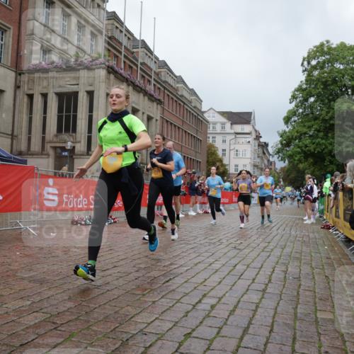 13.09.2026 - Kiel Lauf Yannick Fuchs http://msf.ph/oto/10428543 13.09.2026 11:08:34 Ziel 834, 1067, 2235, 2575, 3536, 5418, 6360, 6576, 6626, 6662, 7667, 9162, 9800, 10645, 10647, 11442, 121, 755, 2120, 3798, 4949, 5833, 5856, 6061, 6185, 6401, 7108, 7123, 7254, 8019, 10525, 10702, 24, 25, 1170, 1226, 2250, 2951, 4709, 10928, 12334, 121, 755, 1951, 2136, 3397, 3828, 4297, 7123, 10702, 12379 meine-sportfotos.de