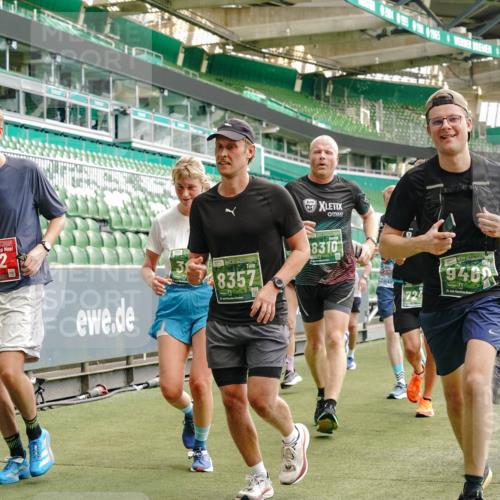 13.09.2026 - 21. swb-Marathon Bremen Michael Burmester http://msf.ph/oto/10428567 13.09.2026 13:02:58 Laufen im Stadion 150, 488, 531, 596, 722, 725, 762, 936, 940, 946, 1006, 1014, 1163, 1250, 1436, 1458, 1460, 1611, 1771, 2033, 2047, 2062, 2223, 2276, 2292, 2345, 2364, 2378, 2421, 2434, 2513, 2625, 2638, 2666, 2668, 2779, 2900, 2934, 2977, 2987, 3013, 3044, 3114, 3135, 3163, 3164, 3187, 3248, 3258, 3294, 3334, 3360, 3392, 3402, 3460, 3496, 3510, 3527, 3576, 3585, 3597, 3603, 3618, 3667, 3721, 3806, 3846, 3852, 3859, 3893, 3938, 3970, 3983, 4000, 4077, 4133, 4506, 4558 meine-sportfotos.de