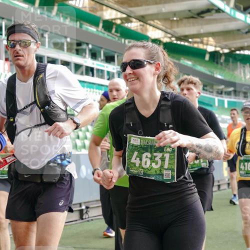 13.09.2026 - 21. swb-Marathon Bremen Michael Burmester http://msf.ph/oto/10428623 13.09.2026 13:26:30 Laufen im Stadion 186, 202, 364, 390, 530, 543, 645, 815, 818, 833, 966, 1077, 1283, 1410, 1412, 1443, 1459, 1473, 1487, 1504, 1530, 1561, 1618, 1700, 1744, 1828, 1830, 1953, 2058, 2059, 2271, 2273, 2298, 2308, 2309, 2354, 2382, 2384, 2388, 2404, 2428, 2506, 2507, 2508, 2542, 2558, 2576, 2582, 2591, 2592, 2656, 2675, 2748, 2752, 2762, 2817, 2875, 2878, 2896, 2923, 2965, 2970, 2981, 3005, 3045, 3047, 3050, 3062, 3084, 3097, 3142, 3172, 3184, 3259, 3329, 3359, 3390, 3433, 3540, 3629, 3756 meine-sportfotos.de