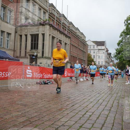 13.09.2026 - Kiel Lauf Yannick Fuchs http://msf.ph/oto/10428703 13.09.2026 11:08:58 Ziel 1226, 1569, 2951, 3022, 3752, 4526, 6028, 7681, 9752, 10813, 10928, 11674, 12238, 12334, 24, 25, 834, 1067, 1170, 2235, 2250, 2575, 2951, 3536, 4709, 5418, 6360, 6576, 6626, 6662, 7667, 9162, 9800, 10645, 10647, 11442, 1934, 8637, 8933, 9112, 9995, 12532, 3798, 5856, 6061, 6185, 6360, 7108 meine-sportfotos.de