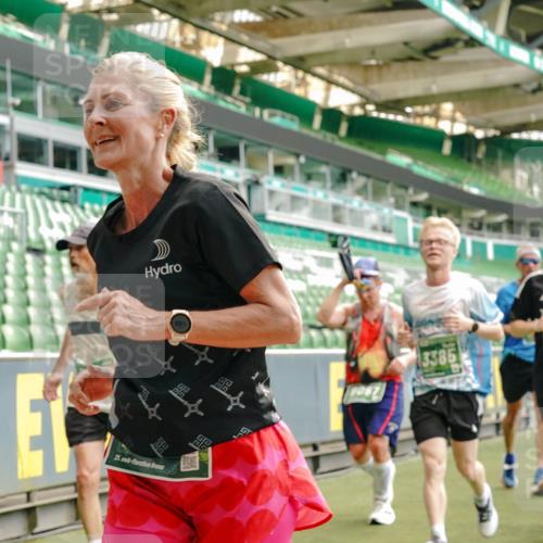 13.09.2026 - 21. swb-Marathon Bremen Michael Burmester http://msf.ph/oto/10428722 13.09.2026 13:03:02 Laufen im Stadion 150, 488, 531, 596, 722, 725, 762, 936, 940, 946, 1006, 1014, 1163, 1250, 1436, 1458, 1460, 1611, 1649, 1771, 2033, 2047, 2062, 2223, 2276, 2292, 2345, 2364, 2378, 2421, 2434, 2513, 2625, 2638, 2666, 2668, 2779, 2900, 2934, 2977, 2987, 3013, 3044, 3114, 3135, 3163, 3164, 3187, 3248, 3258, 3294, 3334, 3360, 3392, 3402, 3460, 3496, 3510, 3527, 3576, 3585, 3597, 3603, 3618, 3667, 3721, 3806, 3846, 3852, 3859, 3893, 3938, 3970, 3983, 4000, 4077, 4133, 4506, 4558 meine-sportfotos.de