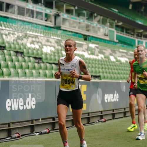 13.09.2026 - 21. swb-Marathon Bremen Michael Burmester http://msf.ph/oto/10428732 13.09.2026 10:19:51 Laufen im Stadion 10261, 10262, 10366, 10475, 10818, 10994, 11067, 11068, 11176, 11197, 11418, 11481, 11512, 11652, 12324, 12358, 12413, 12540, 13505, 13530, 13533, 13534, 13536, 13540, 13541, 13550, 13558, 13560, 13564, 13573, 13581, 13583, 13588, 13590, 13599, 13601, 13605, 13610, 13618, 13619, 13622, 13632, 13633, 13637, 13638, 13639, 10597, 12272, 13501, 13510, 13515, 13517, 13525, 13542, 13547, 13567, 13579, 13623, 13627, 13635 meine-sportfotos.de