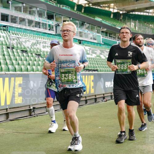 13.09.2026 - 21. swb-Marathon Bremen Michael Burmester http://msf.ph/oto/10428771 13.09.2026 13:03:03 Laufen im Stadion 150, 488, 531, 596, 722, 725, 762, 936, 940, 946, 1006, 1014, 1163, 1250, 1436, 1458, 1460, 1611, 1649, 1771, 2033, 2047, 2062, 2223, 2276, 2292, 2345, 2364, 2378, 2421, 2434, 2513, 2625, 2638, 2666, 2668, 2779, 2900, 2934, 2977, 2987, 3013, 3044, 3114, 3135, 3163, 3164, 3187, 3248, 3258, 3294, 3334, 3360, 3392, 3402, 3460, 3496, 3510, 3527, 3576, 3579, 3585, 3597, 3603, 3618, 3667, 3721, 3806, 3846, 3852, 3859, 3893, 3938, 3970, 3983, 4000, 4077, 4133, 4506, 4558 meine-sportfotos.de