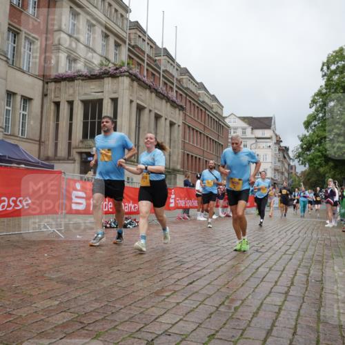 13.09.2026 - Kiel Lauf Yannick Fuchs http://msf.ph/oto/10428782 13.09.2026 11:09:03 Ziel 1226, 1569, 3022, 3752, 4526, 6028, 7681, 9112, 9752, 9995, 10813, 11674, 12238, 12334, 24, 25, 834, 1067, 1170, 2250, 2575, 2951, 4709, 5418, 6576, 6626, 6662, 7667, 9162, 9800, 10645, 10647, 10928, 11442, 607, 1934, 8637, 8933, 8979, 10184, 10253, 10262, 10263, 10268, 11889, 12532, 1067, 2235, 3536, 3798, 5418, 6061, 6185, 6360, 6626, 7667 meine-sportfotos.de