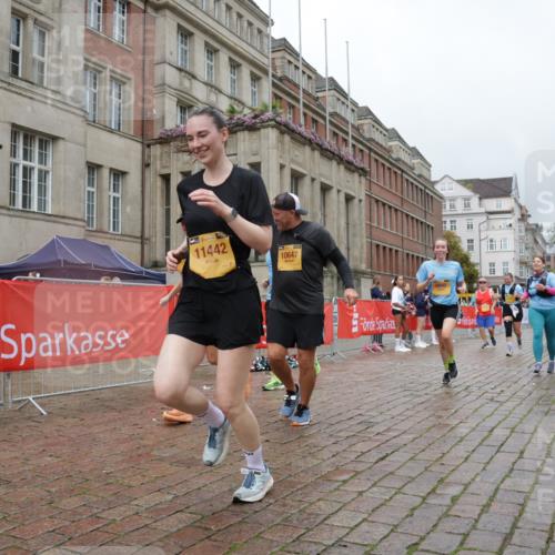 13.09.2026 - Kiel Lauf Yannick Fuchs http://msf.ph/oto/10428828 13.09.2026 11:09:09 Ziel 1569, 1934, 3022, 3752, 4526, 6028, 7681, 8933, 9112, 9752, 9995, 12238, 12532, 24, 25, 1170, 1226, 2250, 2951, 4709, 6576, 6662, 9162, 9800, 10645, 10647, 10813, 10928, 11442, 11674, 12334, 607, 2784, 7310, 8637, 8922, 8979, 10184, 10253, 10262, 10263, 10268, 11889, 834, 1067, 2235, 2575, 3536, 5418, 6626, 6662, 7667, 9800, 10645, 10647, 11442 meine-sportfotos.de