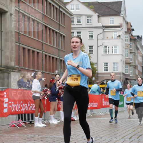 13.09.2026 - Kiel Lauf Yannick Fuchs http://msf.ph/oto/10428879 13.09.2026 11:09:13 Ziel 1934, 3752, 6028, 7681, 8637, 8933, 9112, 9995, 12238, 12532, 24, 25, 1170, 1226, 1569, 2250, 2951, 3022, 3752, 4526, 4709, 6028, 6576, 7681, 9162, 9752, 10813, 10928, 11674, 12238, 12334, 607, 2784, 7310, 8922, 8979, 10184, 10253, 10262, 10263, 10268, 11889, 834, 1170, 2575, 4709, 6576, 6626, 6662, 9162, 9800, 10645, 10647, 11442 meine-sportfotos.de