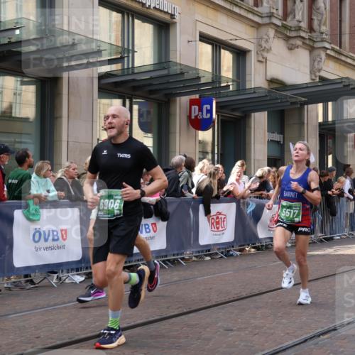 13.09.2026 - 21. swb-Marathon Bremen Strokosch-Dieckow http://msf.ph/oto/10428908 13.09.2026 13:08:39 Ziel 1925, 2287, 2291, 3110, 3330, 4384, 5517, 5636, 5696, 6906, 7262, 8120, 8555, 8830, 9240, 9411, 9702, 9867, 9906, 9911, 339, 678, 715, 1335, 1696, 3276, 4033, 4082, 4888, 5377, 5424, 6842, 7064, 7121, 8655, 9084, 9582 meine-sportfotos.de