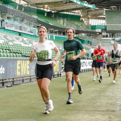 13.09.2026 - 21. swb-Marathon Bremen Michael Burmester http://msf.ph/oto/10428937 13.09.2026 13:03:06 Laufen im Stadion 150, 210, 488, 531, 596, 722, 725, 762, 881, 936, 940, 946, 1006, 1014, 1163, 1250, 1436, 1458, 1460, 1611, 1649, 1771, 2047, 2062, 2223, 2276, 2292, 2345, 2364, 2378, 2421, 2434, 2513, 2625, 2638, 2666, 2668, 2779, 2900, 2934, 2977, 2987, 3013, 3044, 3114, 3135, 3163, 3164, 3187, 3248, 3258, 3294, 3334, 3360, 3392, 3402, 3460, 3496, 3510, 3527, 3576, 3579, 3585, 3597, 3603, 3618, 3667, 3721, 3806, 3846, 3852, 3859, 3893, 3938, 3970, 3983, 4000, 4077, 4133, 4506, 4558 meine-sportfotos.de