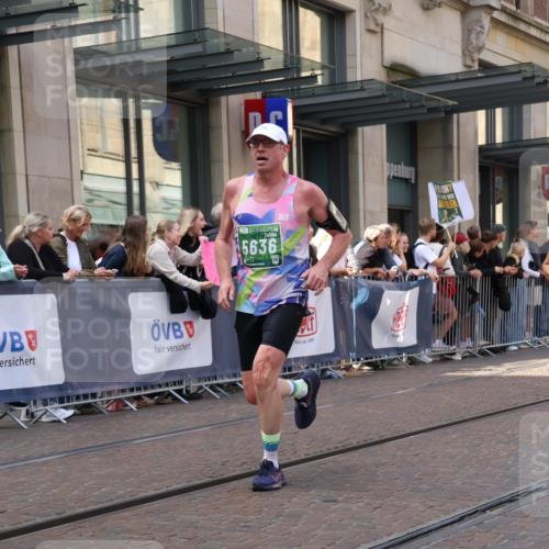 13.09.2026 - 21. swb-Marathon Bremen Strokosch-Dieckow http://msf.ph/oto/10428950 13.09.2026 13:08:44 Ziel 1925, 2287, 2291, 2909, 3330, 4384, 4898, 5383, 5517, 5636, 5696, 6906, 7262, 8120, 8830, 9867, 9906, 9911, 10044, 339, 715, 3110, 3276, 4033, 4082, 4888, 5377, 5424, 6842, 7064, 7121, 8555, 9084, 9240, 9411, 9702 meine-sportfotos.de